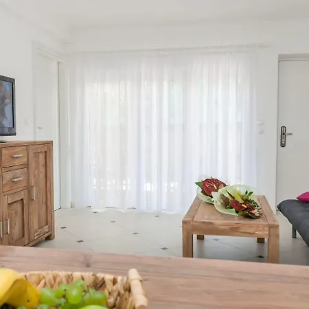 Apartment Entspannen Sie Sich In Dieser Modernen Unterbringung In Auf Krk *