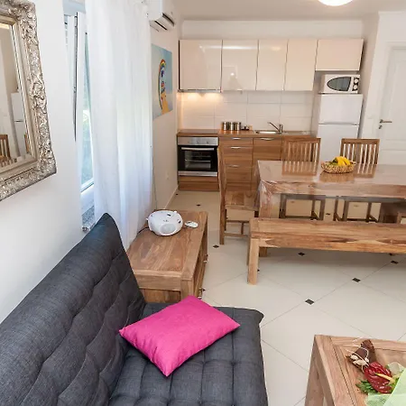 Entspannen Sie Sich In Dieser Modernen Unterbringung In Auf Krk Apartment *